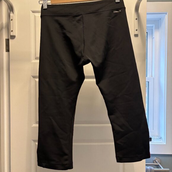 Women's Adidas Climacool Active Capri with Pink Striping Size Medium - Picture 6 of 6